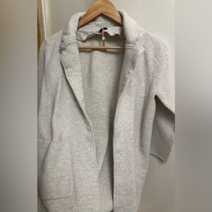 Quince Classic Cream Women's Blazer